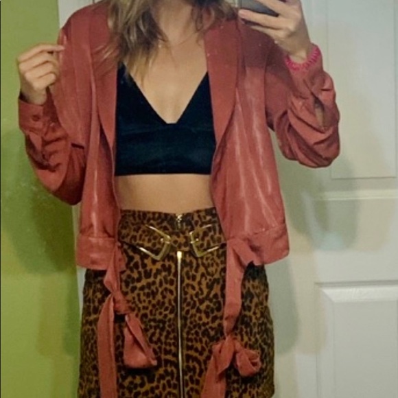 Rokoko wrap satin top with tie. Size small. - Picture 1 of 4